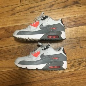 Nike Shoes - Nike Air Max 90 leather Nike Shoes - Nike Air Max 90 leather